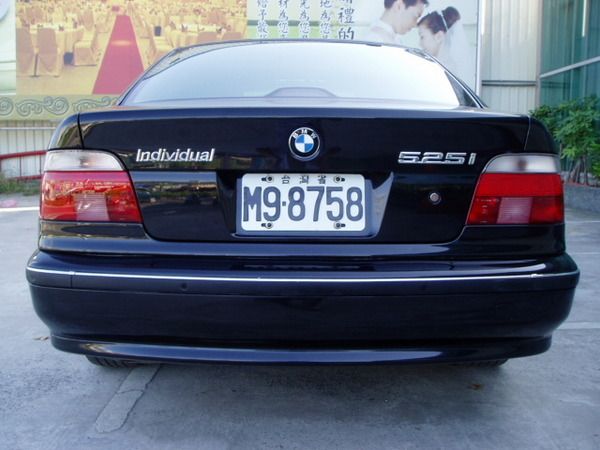 2000年 BMW 523i 黑色 手自排 照片9