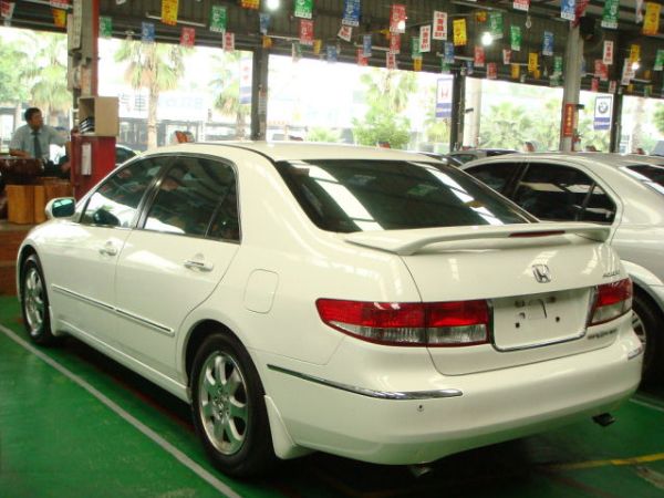 {花旗汽車} Honda Accord 3.0 旗艦型，2005年優質中古車，超低網路價 57.5萬 照片6