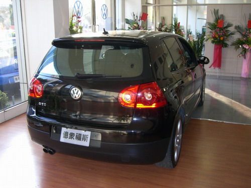 2.0 GTI   VW福斯中古車/VW福斯中古汽車/VW福斯中古車行/福斯中古車買賣價格行情  照片8