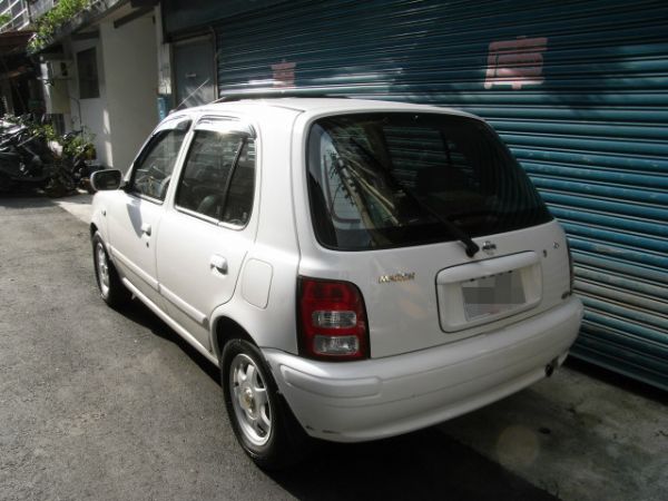 2003 March小白 一手女用車庫車 自售 照片7