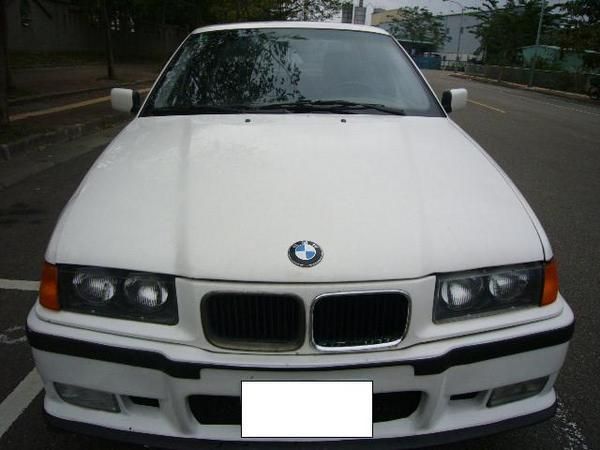 BMW 325I 照片3