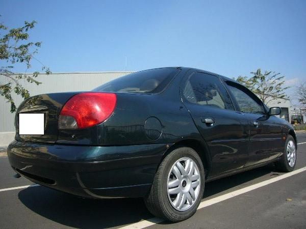 FORD Mondeo 照片2