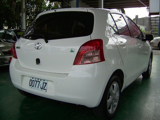 06年YARIS 照片2