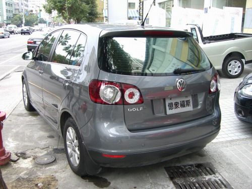 VW GOLF PLUS/VW福斯台中中古車台中中古汽車台中中古車台中市中古車買賣 照片5