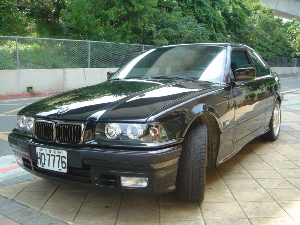 BMW 318IA 照片5