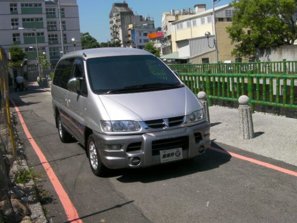 【※2002年三菱※SPACE GEAR司貝司吉頂級JR※7人座休旅車※VCD+TV※車況佳※】 照片1