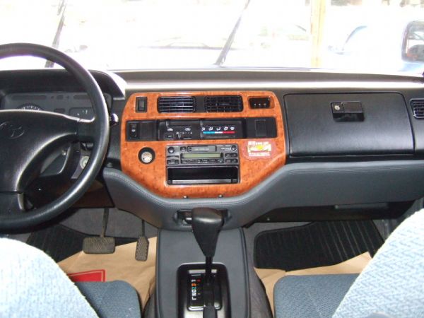 2002 TOYOTA SURF 1.8 照片2