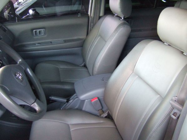 2003 TOYOTA SURF 1.8  照片3