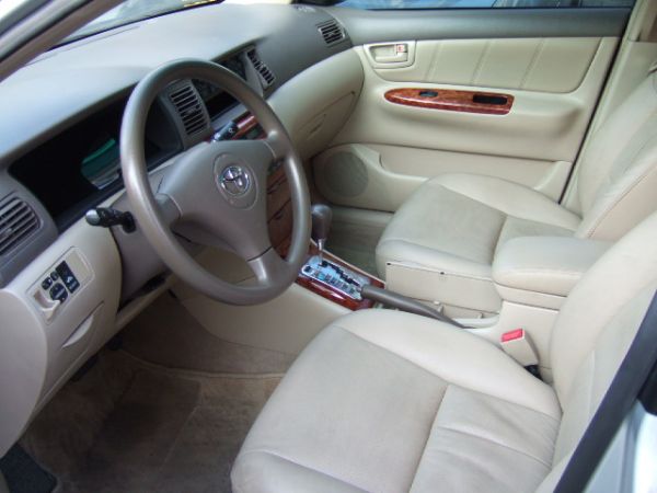 2005 TOYOTA ALTIS 1.8 照片3