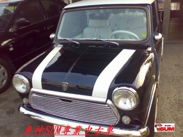 93 Mini 1.3手排 超卡哇依黑白雙色 照片2