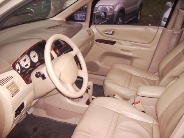 2003年MAZDA休旅車 照片4