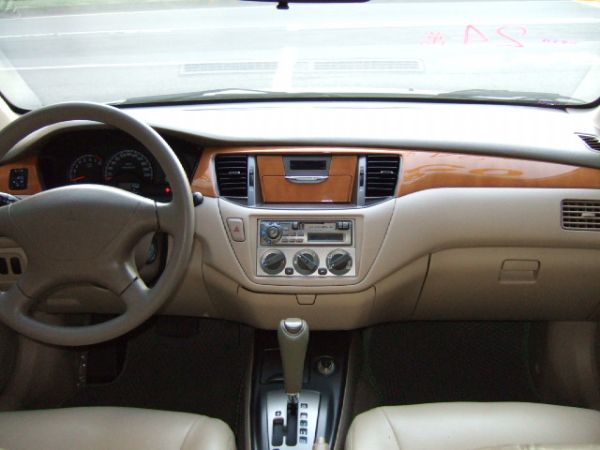 2005 Mitsubishi Global Lancer 照片6