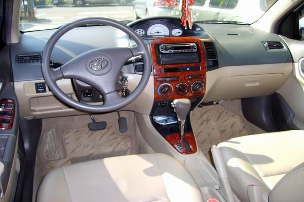03年VIOS-E版豪華型~銀色最時尚的小車˙輕鬆就能擁有˙只要26.8萬§ 照片2