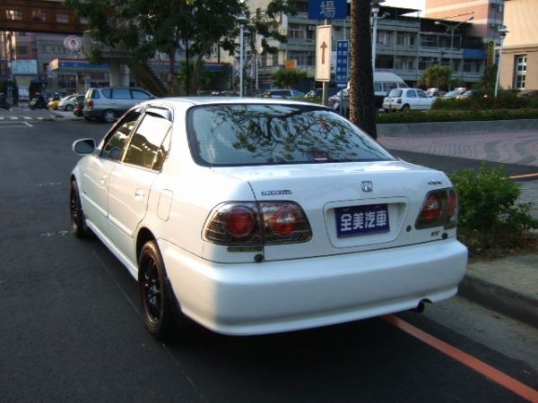 2000 Honda K8 VTEC 照片3