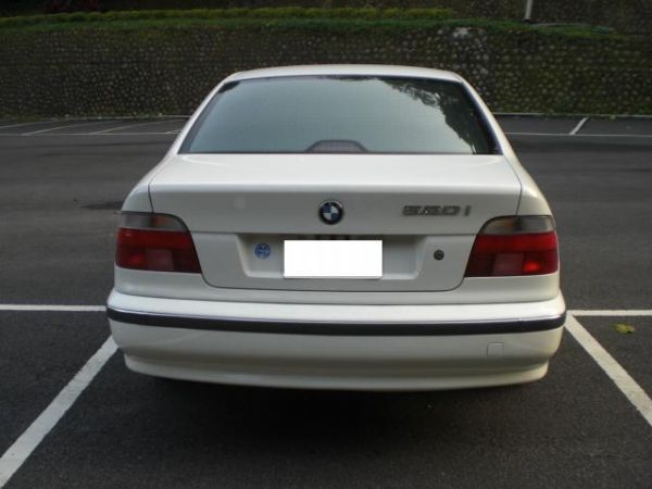BMW  520i 照片2