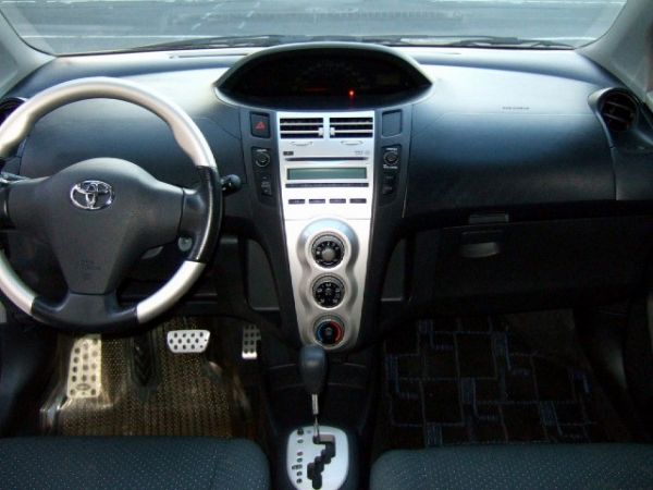 2007 Toyota Yaris 1.5 照片5