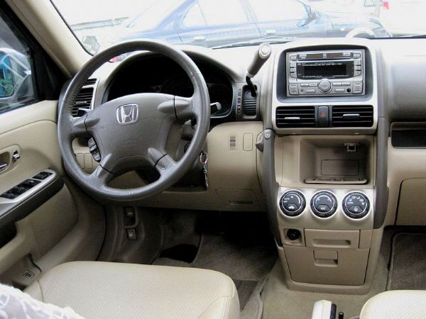 HONDA~CR-V~06年新車色~稀有科技灰~保證純跑2萬公里唷! 照片4