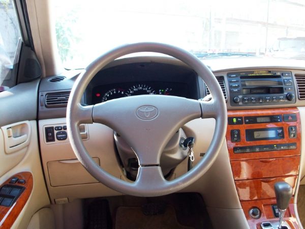 ALTIS-1.8E~只要24.8萬買~最省油~空間最大~最經濟實用房車! 照片7