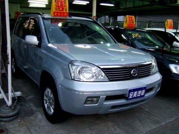 2005 Nissan X-Trail 2.0 頂級 照片3