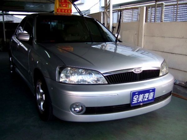 2003 Ford Tierra1.6 照片2