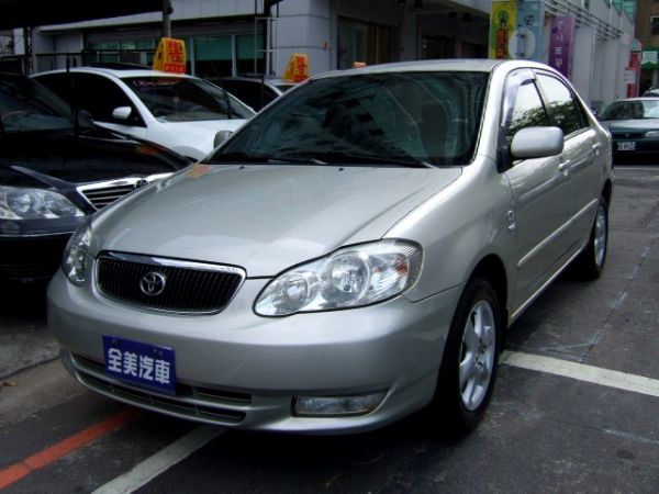 Toyota Altis 照片1