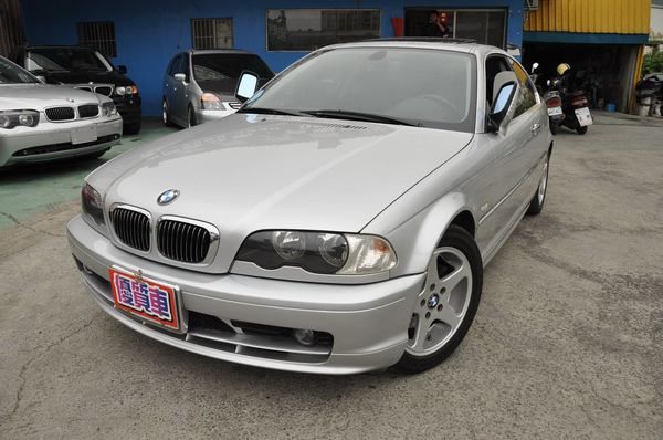 BMW  320Ci 照片1