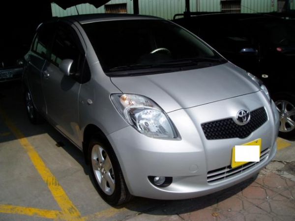 YARIS 照片1