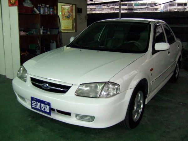 2000 Ford Tierra1.6 照片2