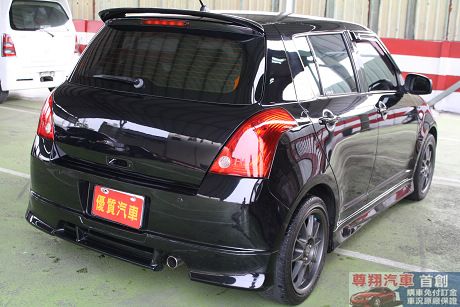 05年Swift黑色1.5~最夯的小車 照片4