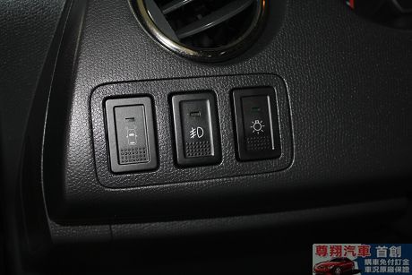 05年Swift黑色1.5~最夯的小車 照片6