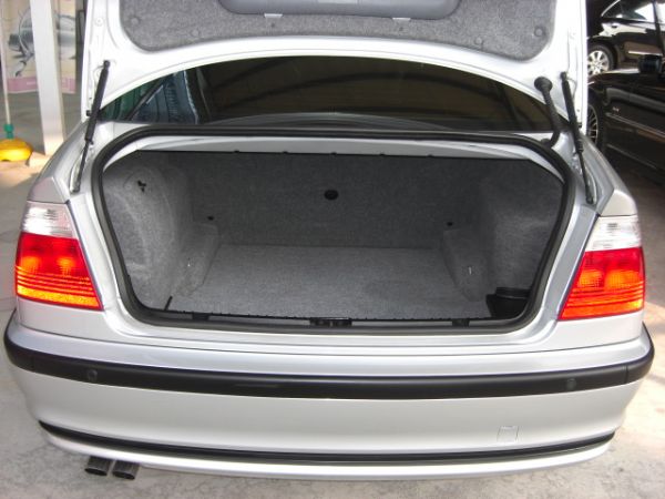 SUM聯泰汽車~02型式 BMW320i 照片8