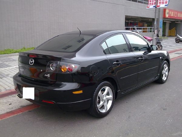 MAZDA 3 2.0 S版 照片4