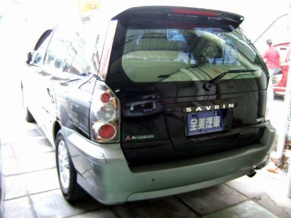  2003 Mitsubishi Sav 照片3