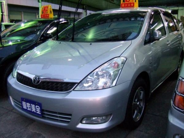  2006 Toyota Wish 照片1