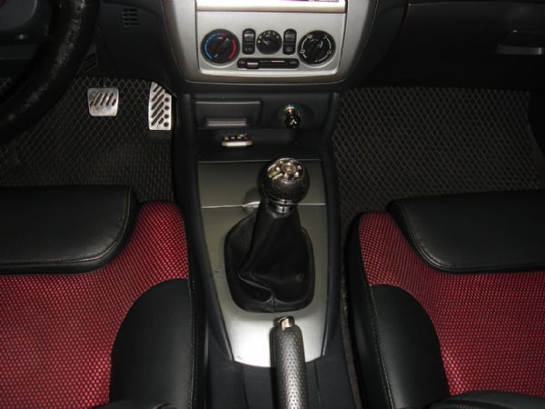 FORD TIERRA RS 照片10