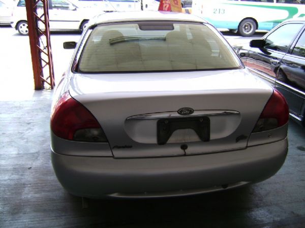 Mondeo 照片3