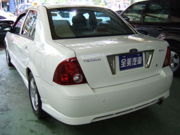 2005 Ford Tierra 照片4