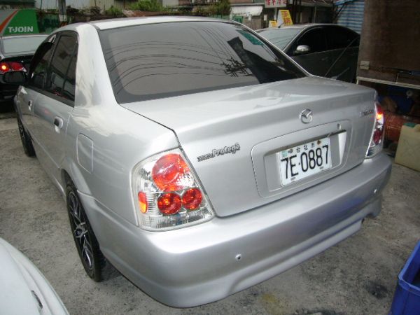 Mazda 323 Protege 照片3