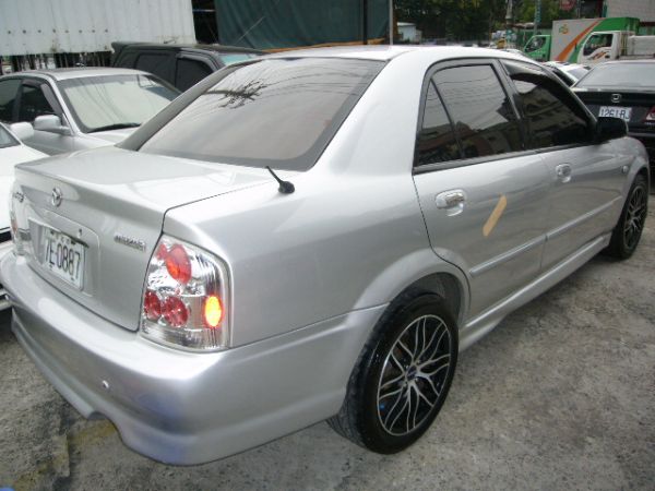 Mazda 323 Protege 照片4