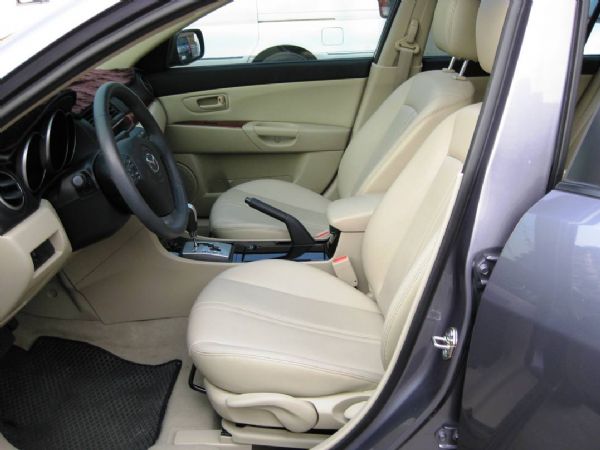 MAZDA-3~頂級天窗版~全新嫁妝車~ 照片9