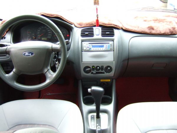 Ford Activa 1.6 照片7