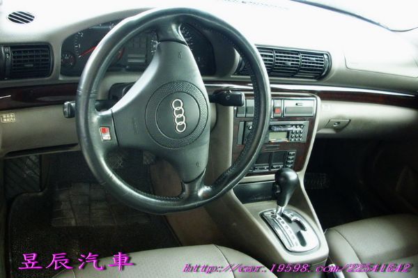 AUDI/奧迪 A4 1.8T  照片6