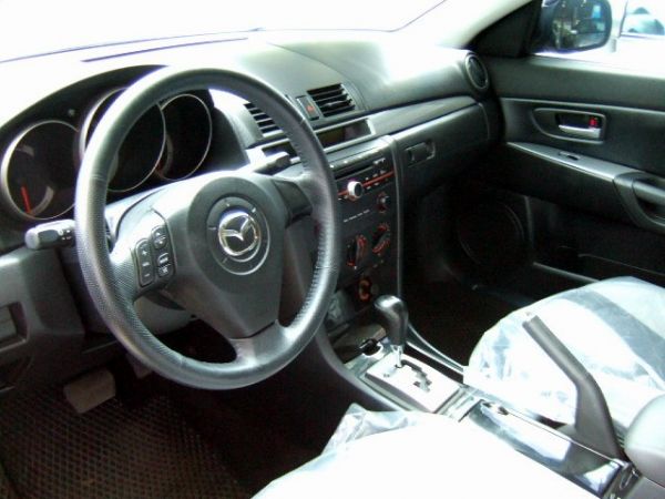 Mazda 3 S 照片4