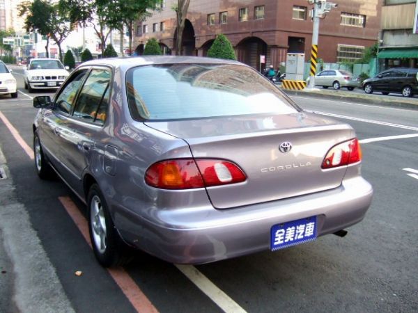 Toyota Corolla 1.8 照片3