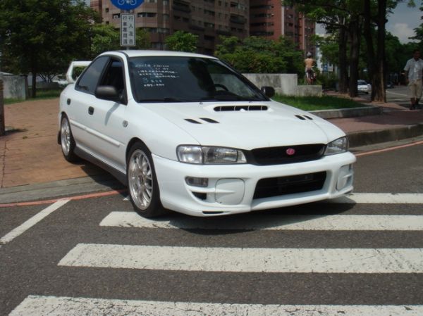 2002年 硬皮鯊 IMPREZA 2. 照片1