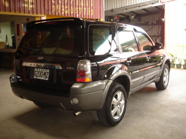 FORD ESCAPE 照片2