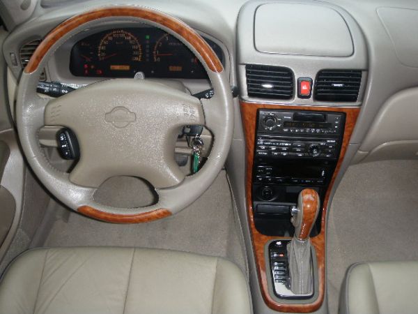 02年 日產 SENTRA 180 照片5