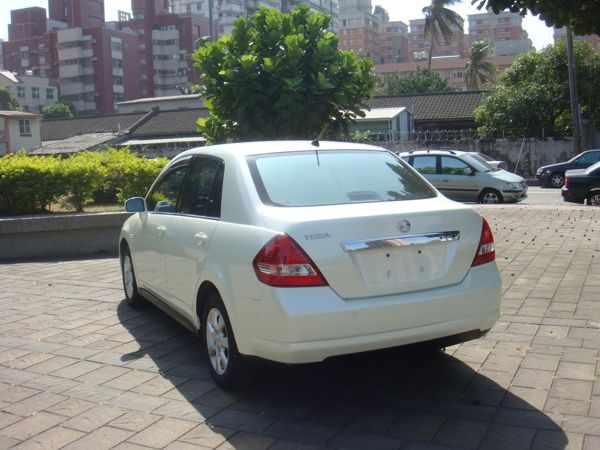 【松順汽車】2007 日產 TIIDA 照片3