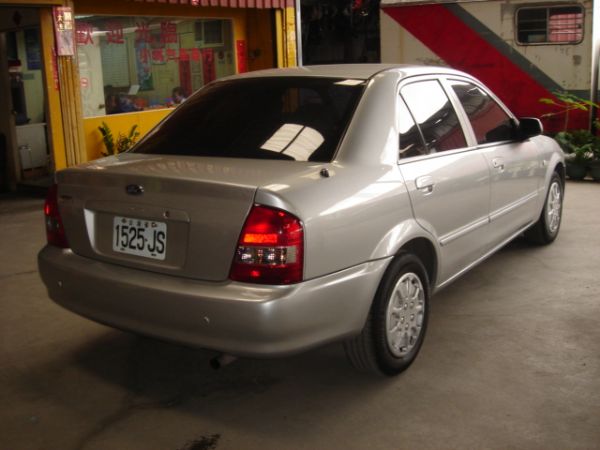 FORD ACTIVA 照片2