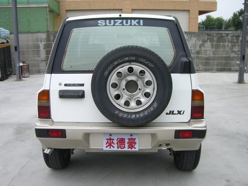 【來德豪汽車】吉星 1.6 4X4 照片4